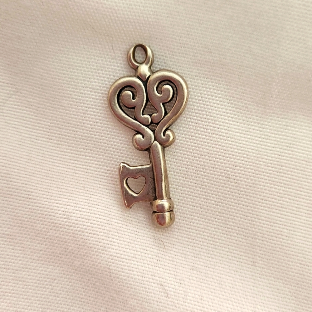 James Avery Key to my heart charm